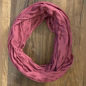 5/$25 Distressed Scarf